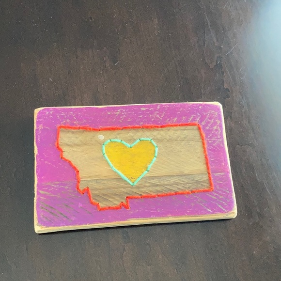 Montana Heart Sign from Etsy - Picture 3 of 6